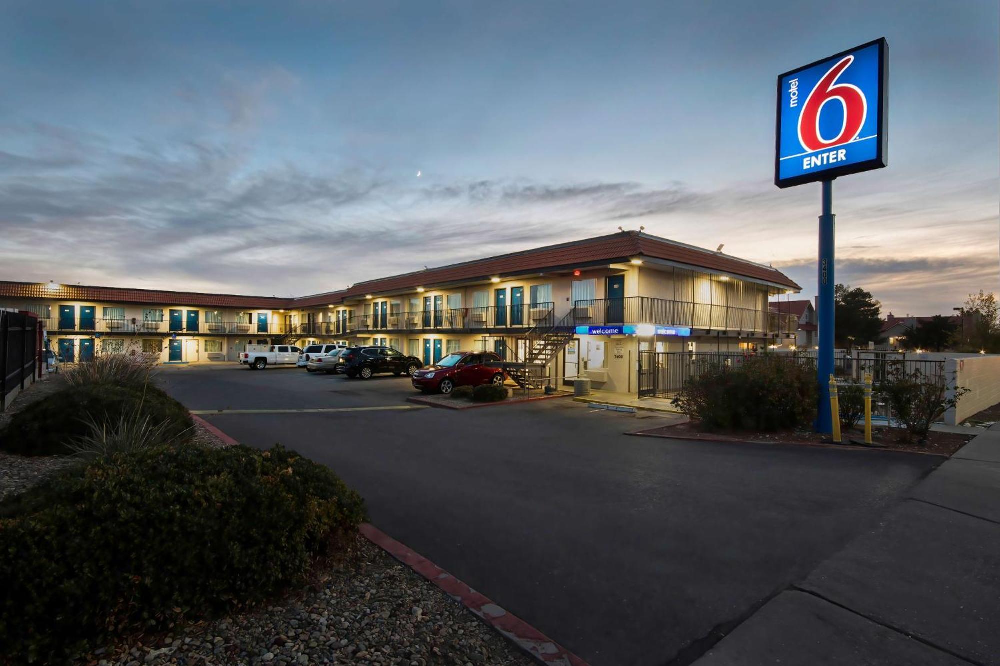 Motel 6-Albuquerque, Nm - Carlisle المظهر الخارجي الصورة